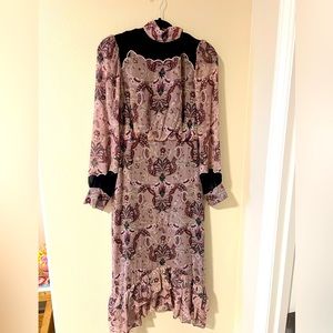 Saloni long sleeved silk dress. Size 4